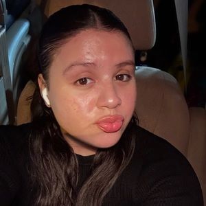 Meet your Posher, Mavis